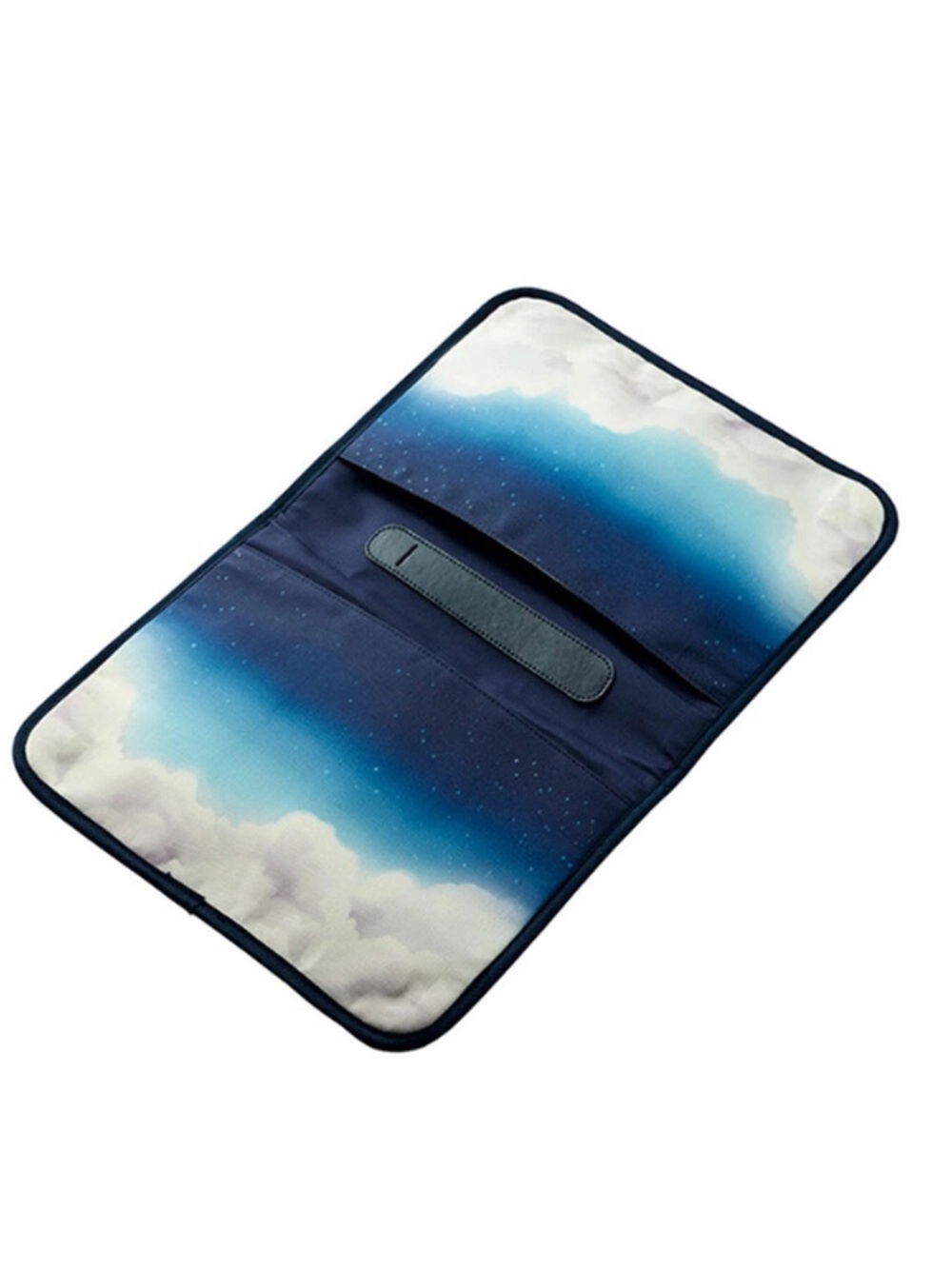 Starbucks Korea Summer
Night Laptop Case Bag 3rd Limited Edition - Picture 3 of 7